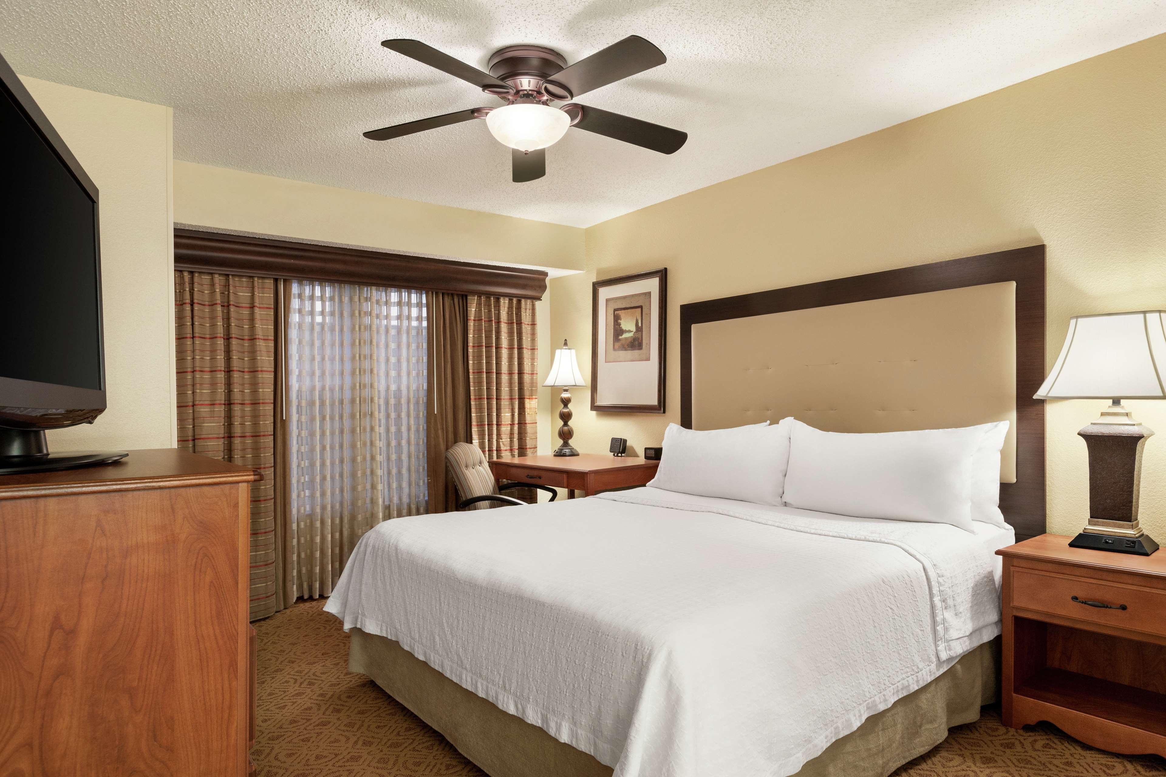 Homewood Suites By Hilton Dallas-Park Central Area Esterno foto