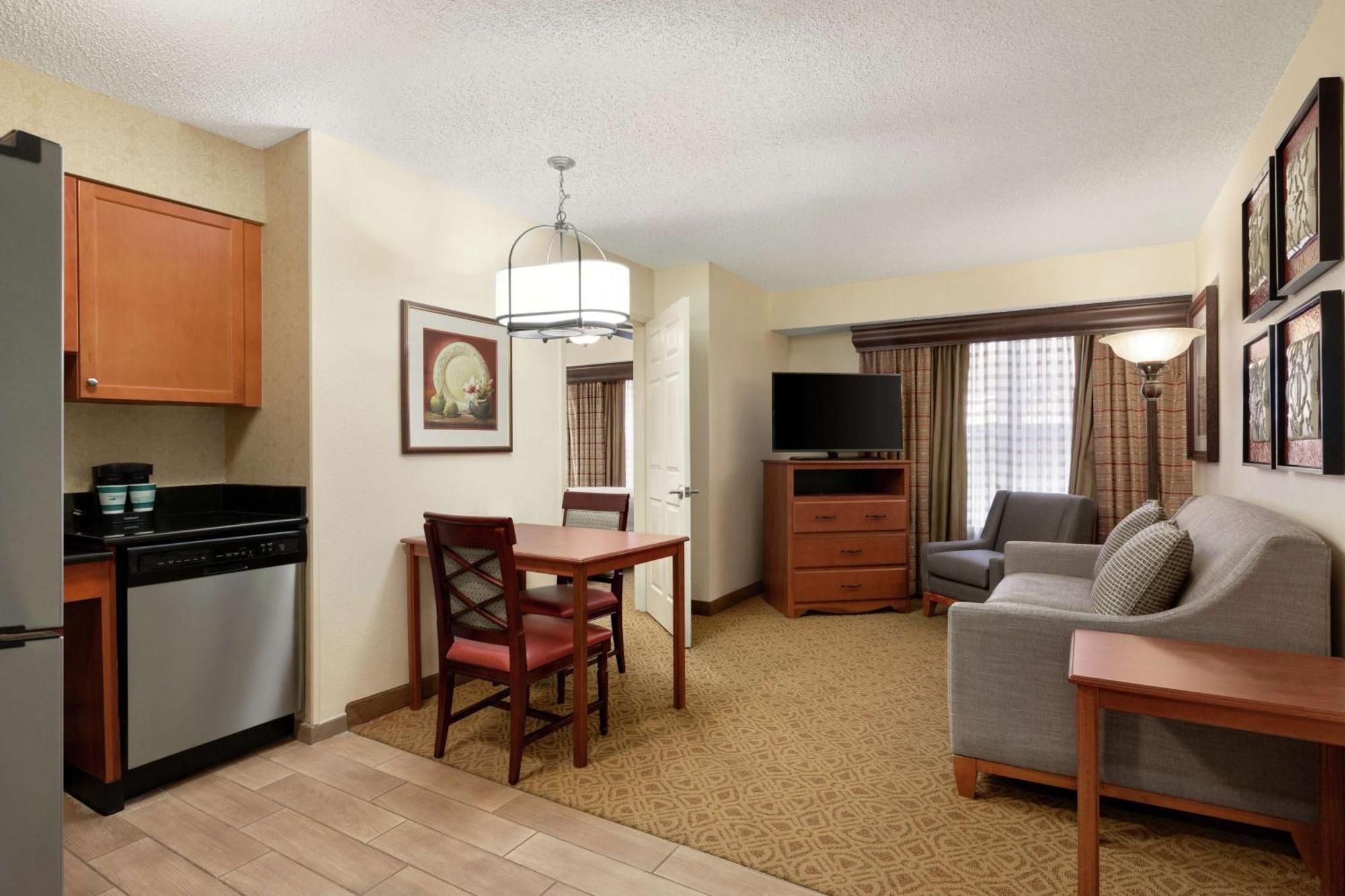 Homewood Suites By Hilton Dallas-Park Central Area Esterno foto